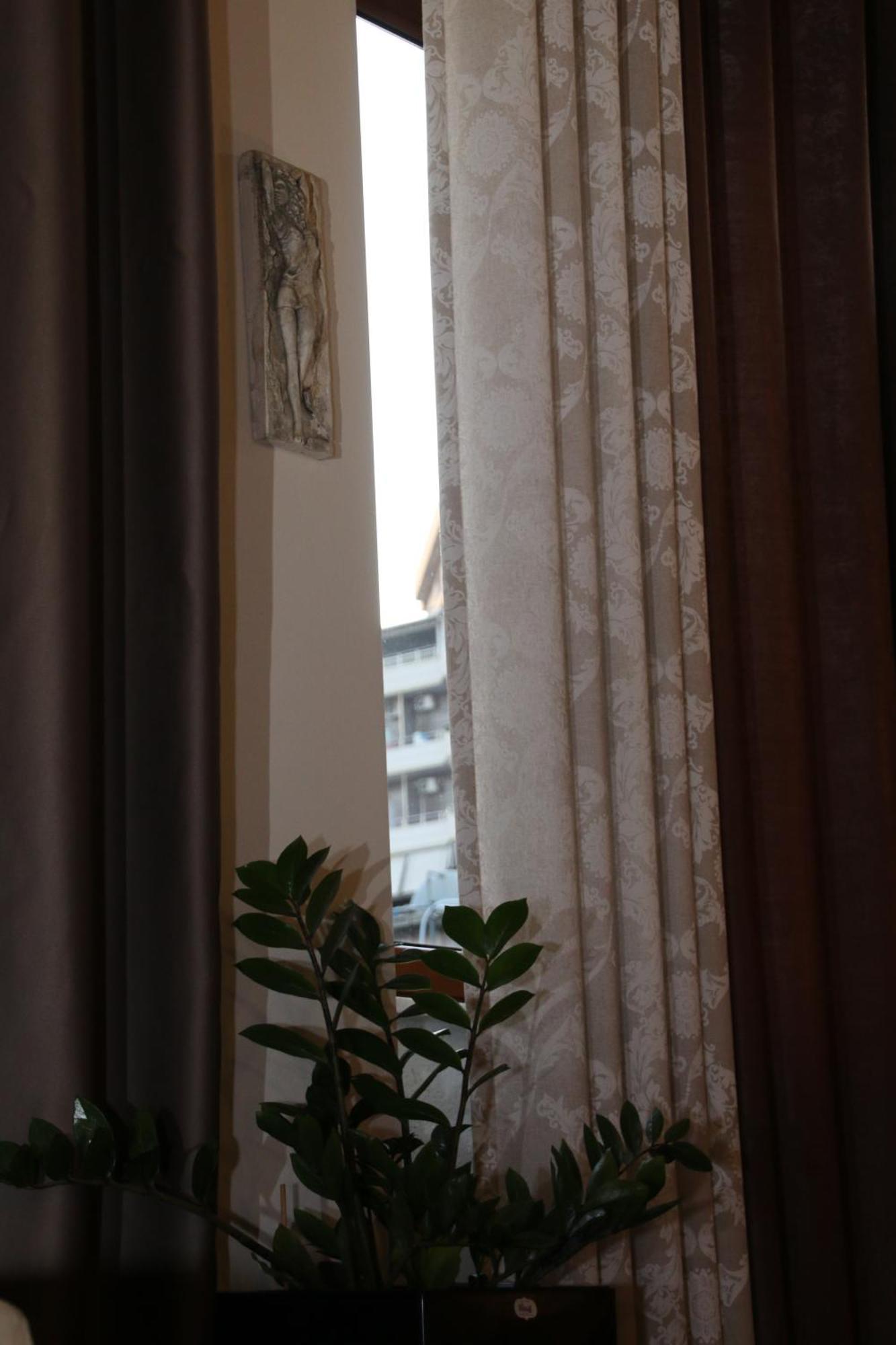 2 Kitarat Bb Bed & Breakfast Vlore Bagian luar foto